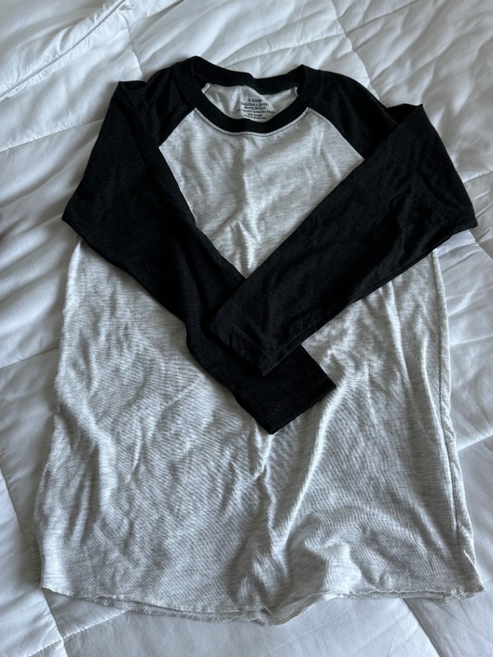 Baseball tee gray white black